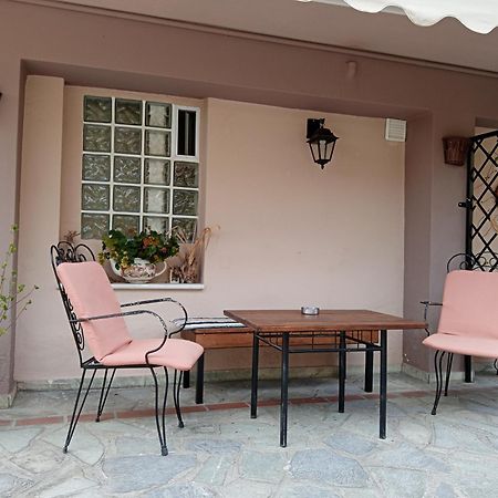 Pavillion1 Apartment Kalampáka Luaran gambar